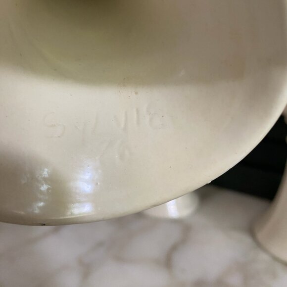 4 Vintage Iridescent White Ceramic handmade Wine Glasses Goblets Signed Sylvie - Picture 4 of 4